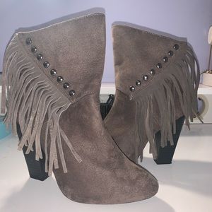 Boot heels